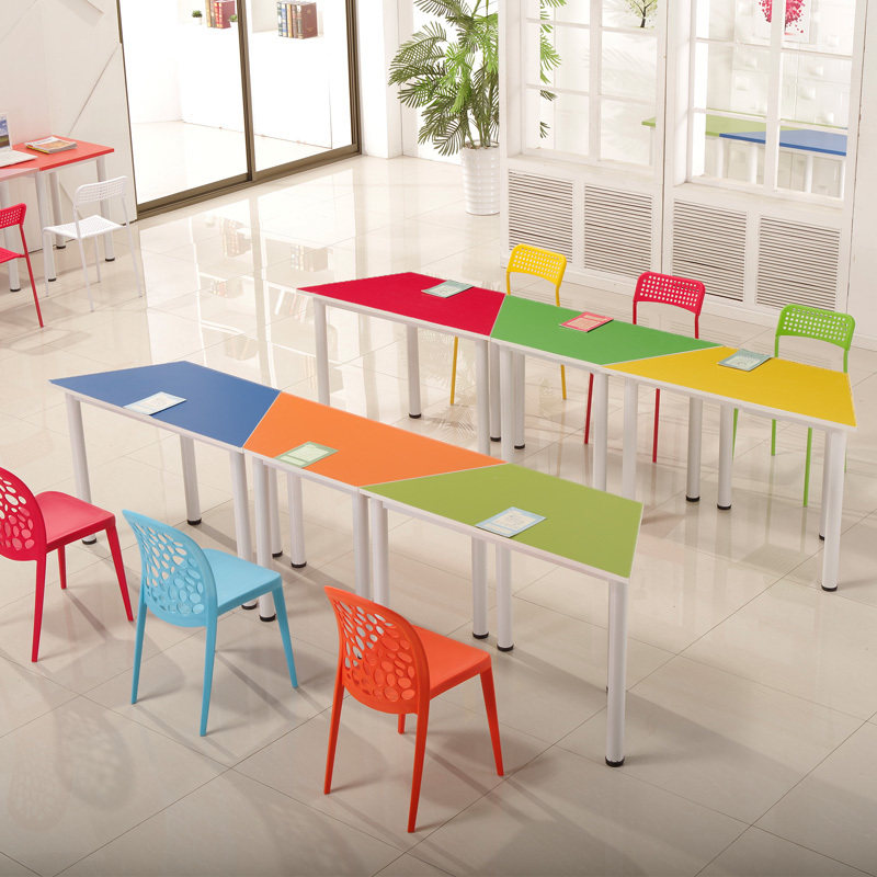 幼稚园休息室卡通桌半圆形辅导班课桌椅单人书写台大班桌画台白色