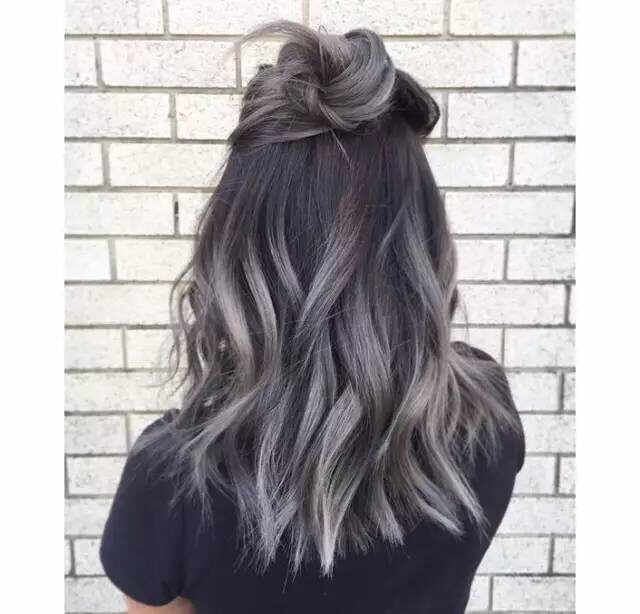 夏天染浅色?先问问肤色答不答应吧