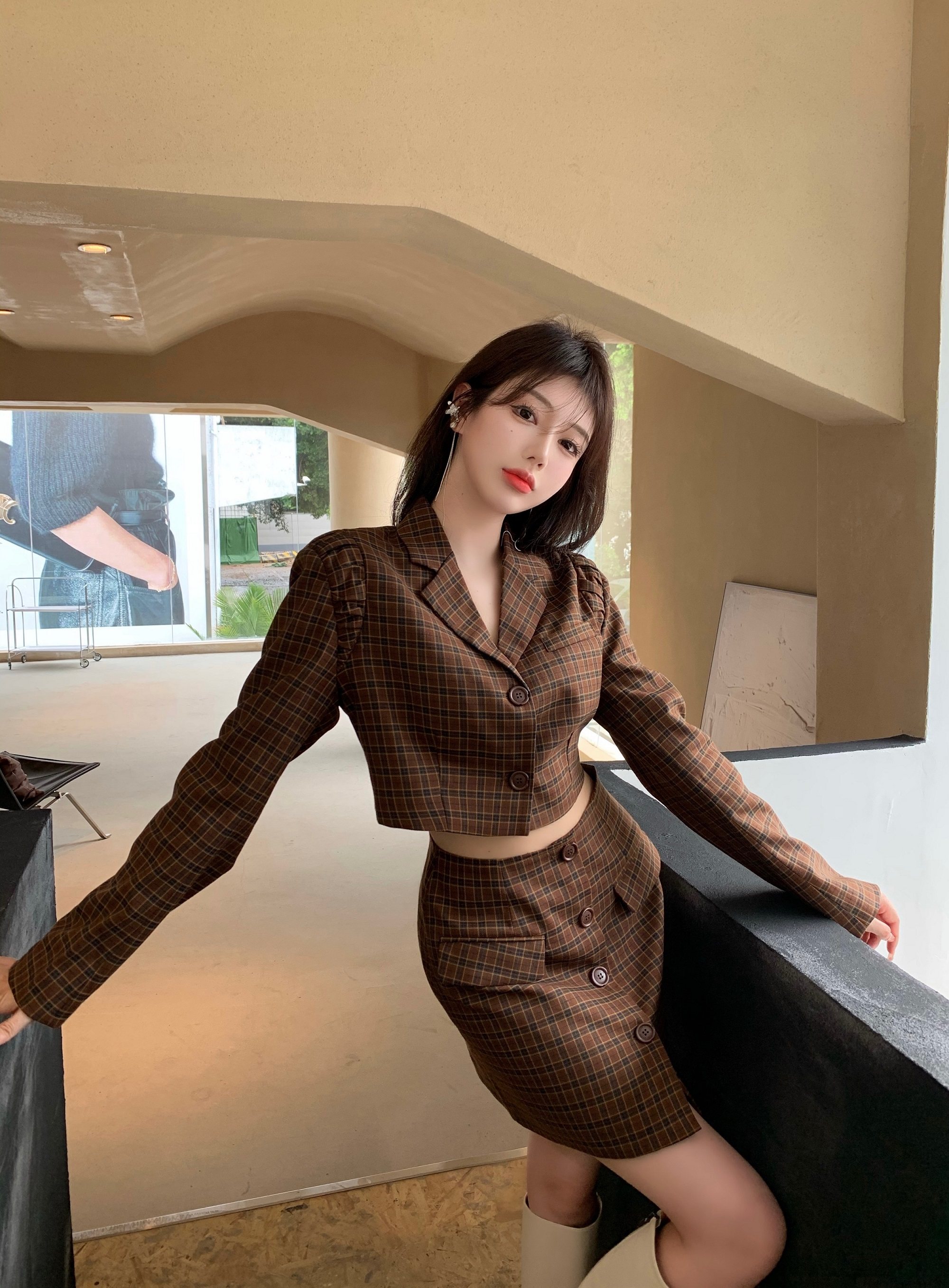 价ins小众复古格子西装外套高腰半身裙套装_evelyn 梨果果evelyn66645