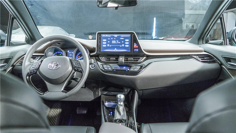 充分了解全新丰田chr欧洲味十足丰田车