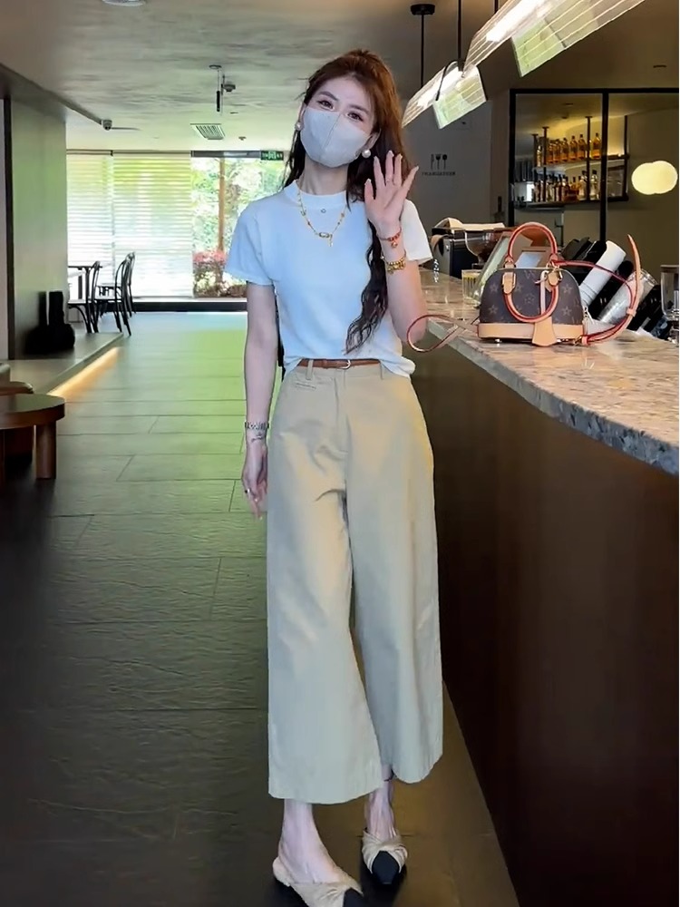 This year's fashion trend is to wear a complete set of age reducing, small, tall and fashionable two-piece sets with wide leg pants for women in summer (20509:22099331201:size:60/65kg/XL Shipping Insurance;1627207:916002230:Color classification:White T-s