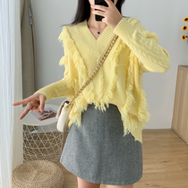 Fat sister autumn and winter loose lazy wind sweater female size wild V collar slim tassel knitted top base shirt