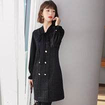 Noble retro feelings French lantern sleeve dress female 2022 Autumn New temperament waist thin Medium-length dress