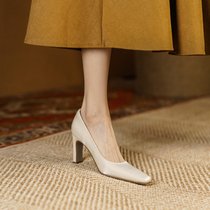 chic too beautiful ~ Giant good wearing a small crowdwhite high heel shoe female French style wearing a square head light mouth coarse heel single shoe