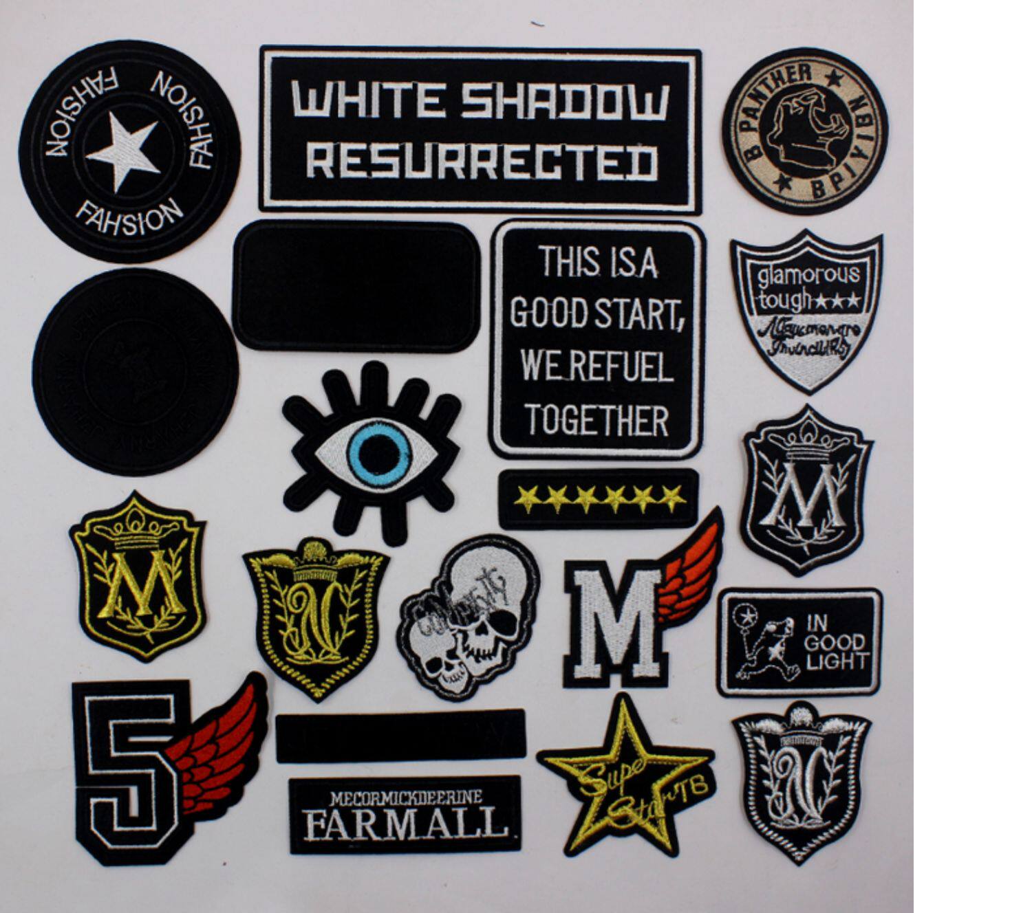 时尚大号徽章补丁贴布贴衣服裤子装饰修补破洞贴可熨烫刺绣贴花