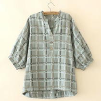 Middle-aged and older ladies dress fat moms summer clothes 40-year-old mom short sleeve plaid T-shirt foreign air big code cover tummy blouse