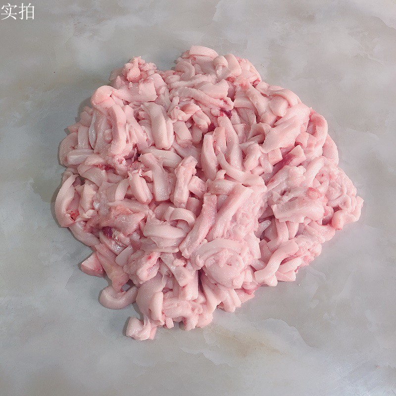 这猪杂油其它猪油指的是猪身上所有油不能指定位置的,就是卖猪肉时切