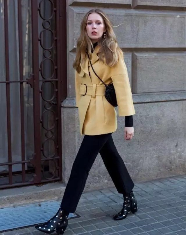 裸靴这样搭配,时髦挡不住