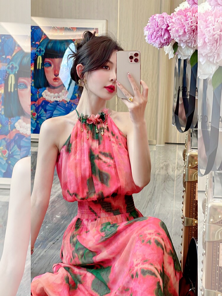 余潇潇桃粉江南重工流苏串珠印花挂脖挖肩连衣裙女夏季2022新 - 17网