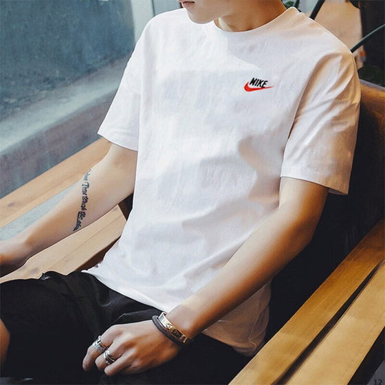 Nike Nike genuine short-sleeved men's white loose sports T-shirt new pure cotton breathable casual top AR4999
Nike Nike genuine short-sleeved men's white loose sports T-shirt new pure cotton breathable casual top AR4999