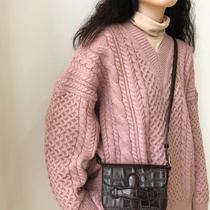Crab Alley gentle lazy style chic loose V-neck pullover sweater thick thick stick needle hemp flower top womens winter