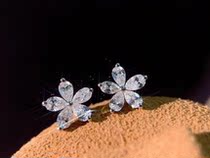 White 18K Gold Cherry Blossom Diamond Earrings Earrings Earrings Earrings Luxury Group Inlaid and Custom