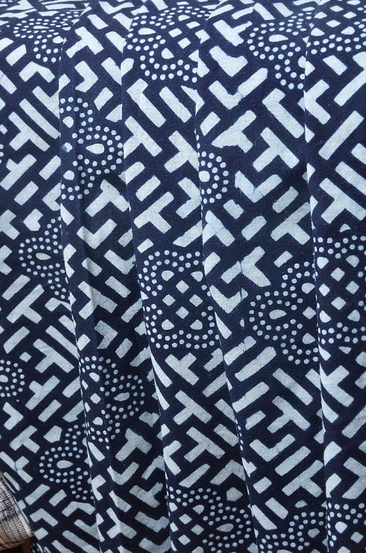 江南传统手工植物印染纯棉蓝印花布/蜡染布土布粗布桌布料--如意