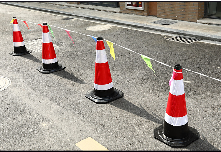 70cm橡胶路锥反光锥路障锥50cm雪糕筒锥形桶警示柱提环安全锥交通