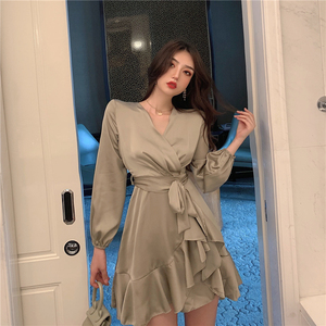 V-neck waist Satin Ruffle Lace Long Sleeve Dress