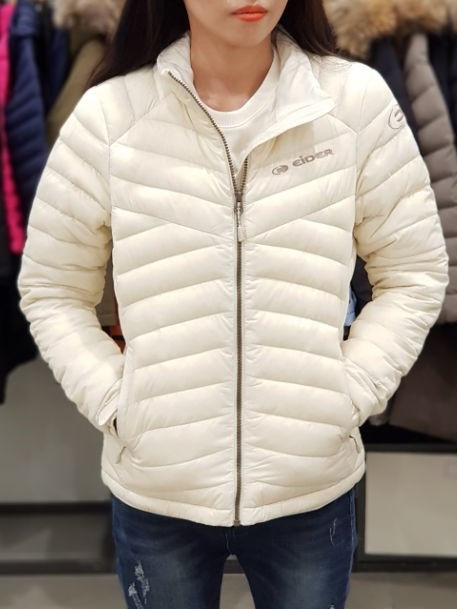 韩国代购eider冬女户外休闲短款立领拉链纯色保暖羽绒服dwf17502_7折