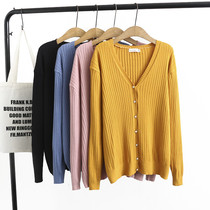 Cardigan coat womens large size knitted thin spring spring fat mm200 kg pit V neck sweater single breasted base shirt