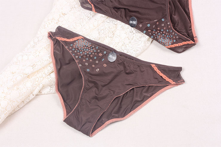 法国olingerie牛奶丝柔软丝滑高叉三角裤/女式内裤