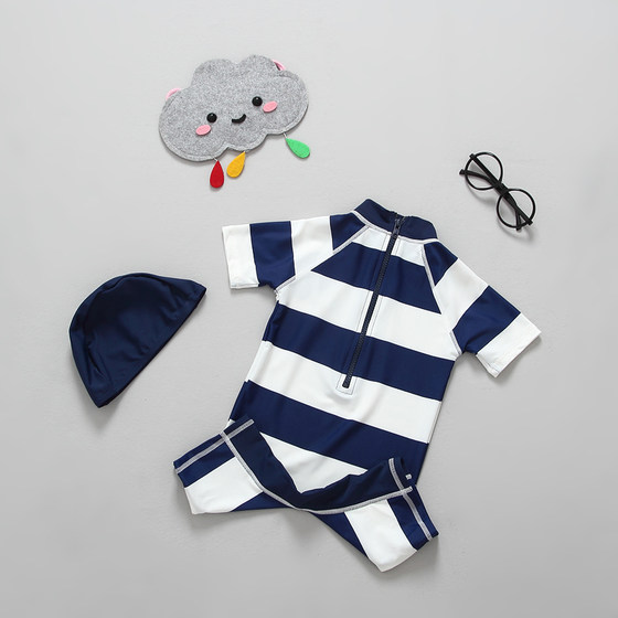 New product free shipping Children's swimsuit Boy Boy Baby Striped Sailing Speed Anti -Anti -Anti -UV Sunscreen Conjunction Surfing Service New product free shipping Children's swimsuit Boy Boy Baby Striped Sailing Speed Anti -Anti -Anti -UV Sunscreen Conjunction Surfing Service