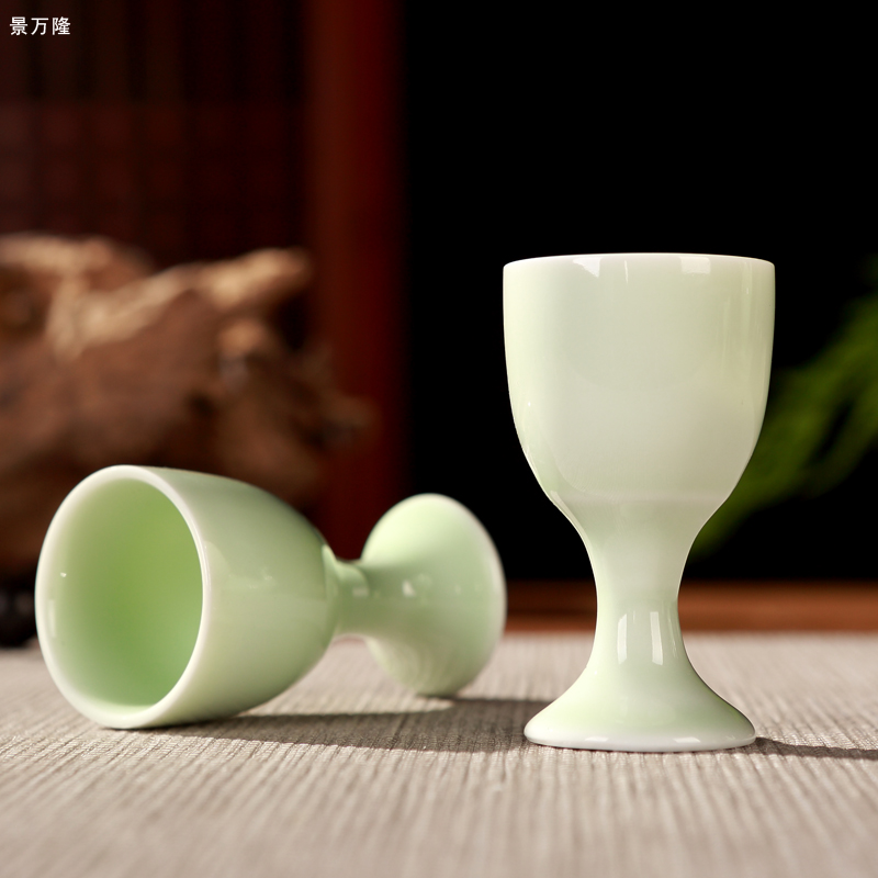 Jingdezhen ceramics wine suits for antique wine home celadon hip belt tray liquor cup gift