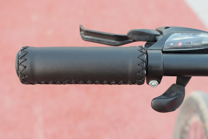 长短套变速把柄折叠缝转单车皮手把套pu山地车自行车把复古把海绵