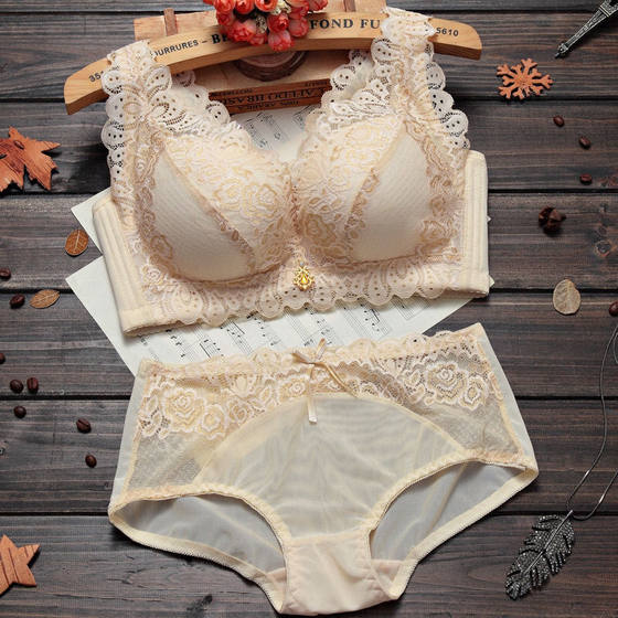 Bad thin large size without steel ring underwear female thickened small chest gathered and integer beautiful back lace vest bra
Bad thin large size without steel ring underwear female thickened small chest gathered and integer beautiful back lace vest bra