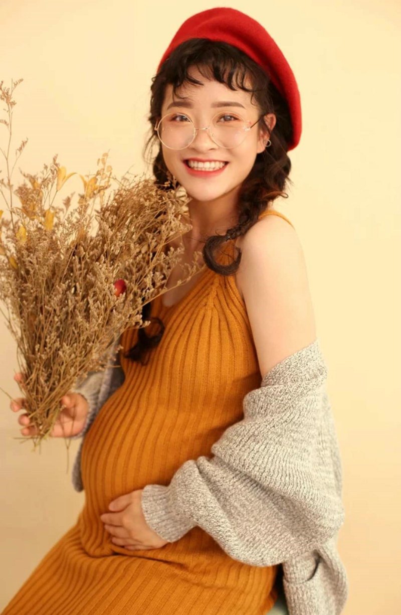 影楼新款孕妇装主题写真服小清新大肚妈咪照毛衣辣妈孕味摄影服饰