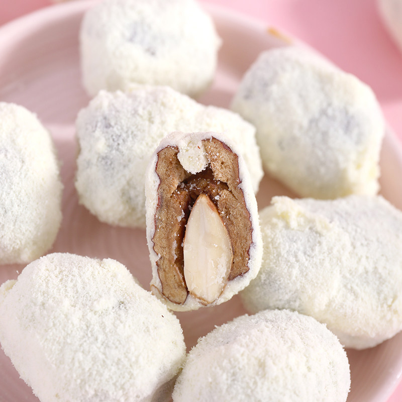 奶枣杏仁网红零食孕妇小吃有杏心奶酪夹心红枣夹巴旦木奶芙小奶枣