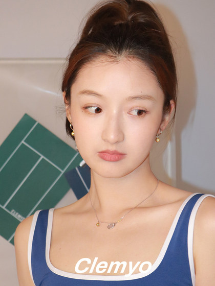 원래 디자인 오일 차단 컬러 블로킹 테니스 이어링 여성을위한 새로운 스타일 스터드 귀걸이 틈새 주얼리 트렌드 원래 디자인 오일 차단 컬러 블로킹 테니스 이어링 여성을위한 새로운 스타일 스터드 귀걸이 틈새 주얼리 트렌드