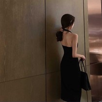 One-shouldered dress Dress Backless slim-fit black halter neck skirt Feminine split temperament suspender hip skirt