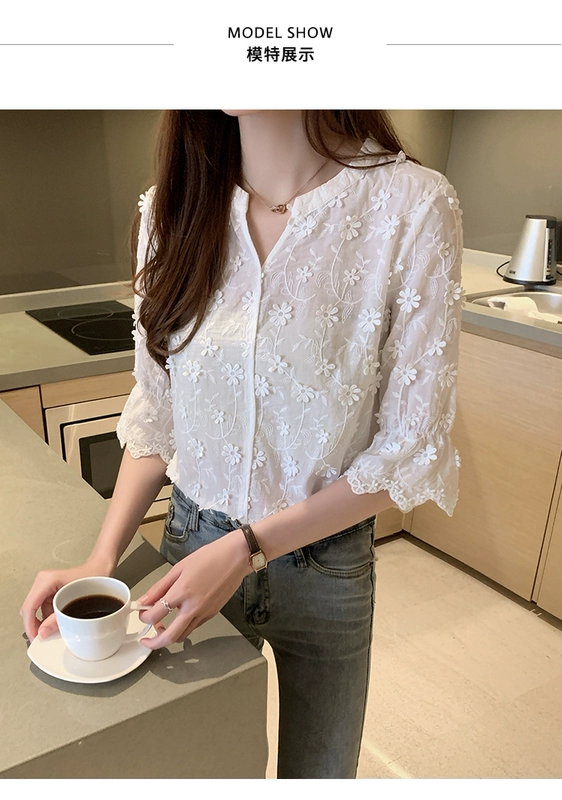 Mùa hè phong cách mới thêu trắng tinh khiết bông trumpet tay áo T-shirt cổ chữ V đáy áo sơ mi voan ngắn tay hàng đầu xu hướng của phụ nữ - Áo phông