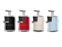 Italy SMEG SJF01 home slow fruit and vegetable juicer juicer juicer juicer separation spot