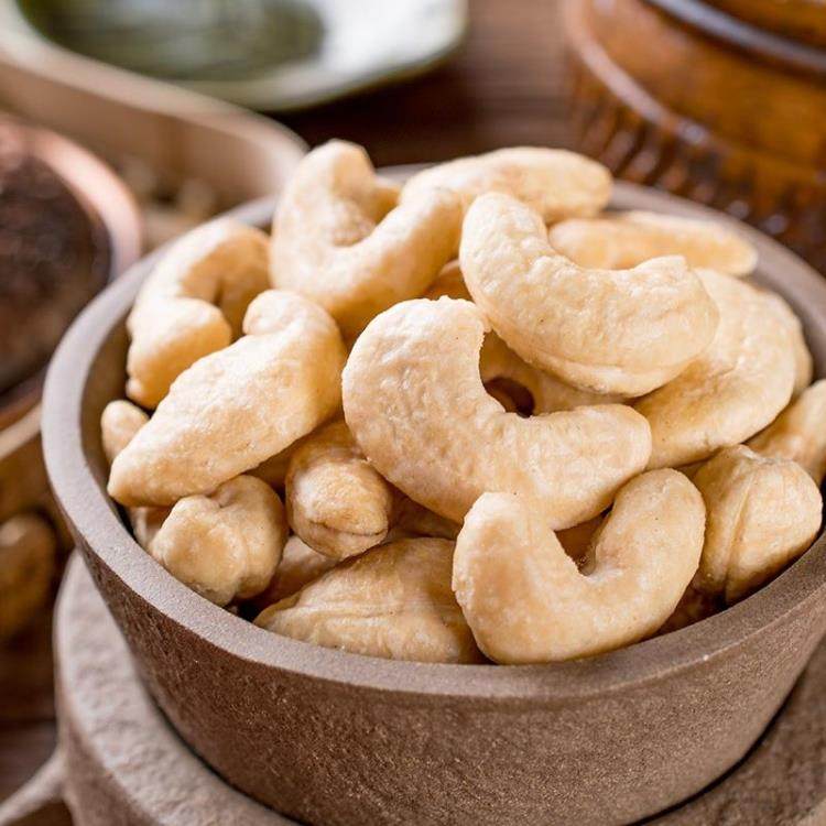 越南腰果带皮原味500g包邮八婆炭烧 盐焗香酥烘焙腰果