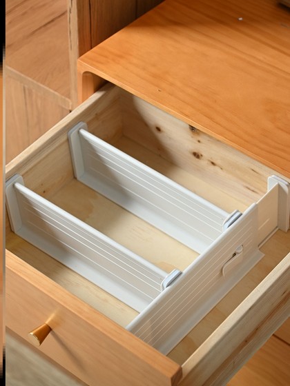 Drawer telescopic partition board free combination of partition board underwear socks partition board wardrobe classification partition board
Drawer telescopic partition board free combination of partition board underwear socks partition board wardrobe classification partition board