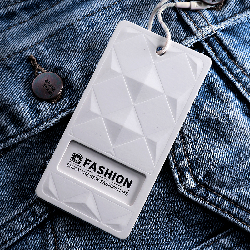 Hangtag custom clothing store listing custom clothing trademark logo card printing custom three-dimensional convex design women's hanging card price tag custom men's high-end small hangtag custom