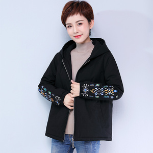 中老年妈妈加棉外套女冬装棉衣大码宽松棉服短款小棉袄丝绵外套布