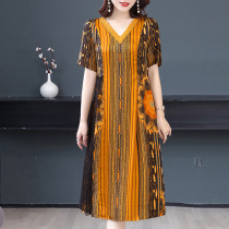 High grade silk dress plus size female 2021 summer new retro high end V collar print short sleeve mulberry silk skirt