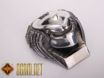 Ogrima AVP Iron Blood shaped Iron Blood honor warrior ashtray tin alloy spot