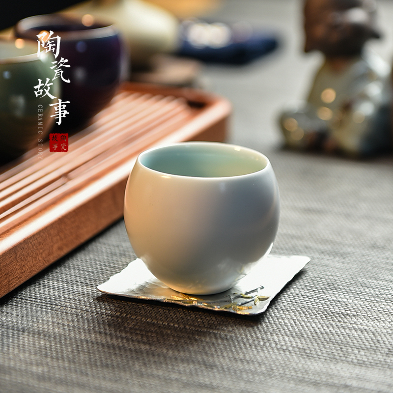 Ceramic story kung fu tea cups personal special gift box of jingdezhen tea service suit small Ceramic sample tea cup master CPU