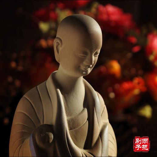 天水两把刷子雕漆 麦积山雕塑 东方微笑小沙弥天水特产 陶艺佛像