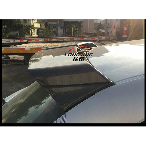 Audi A1 Top Wing Audi A1 수정 된 R18 탄소 섬유 꼬리 날개 어퍼 스포일러 고정 날개 모양 수정 부품에 적용됩니다. Audi A1 Top Wing Audi A1 수정 된 R18 탄소 섬유 꼬리 날개 어퍼 스포일러 고정 날개 모양 수정 부품에 적용됩니다.