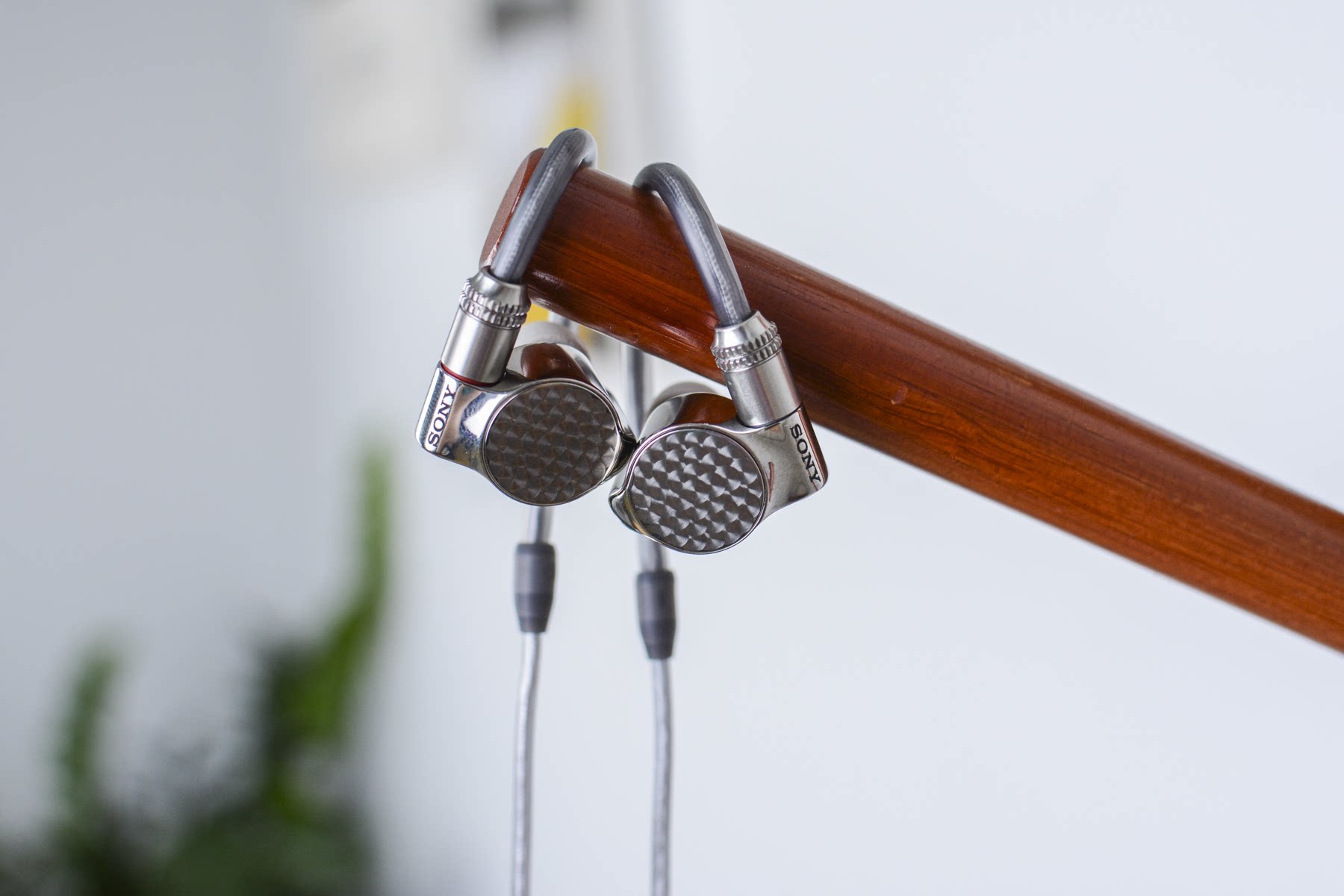 z1r 发烧级入耳立体声耳机 动铁入耳式hifi立 z1r-淘宝