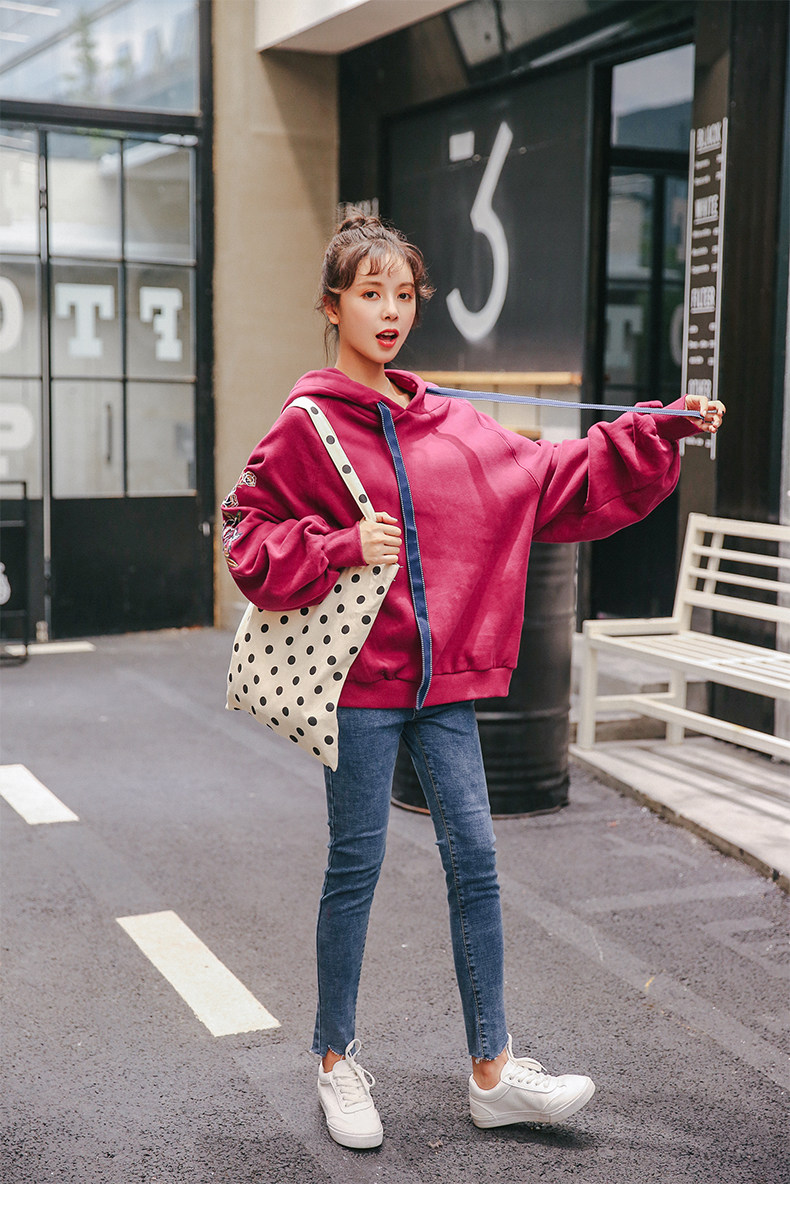 冬季加绒加厚2018秋季新款慵懒风卫衣女长袖韩版宽松绣花连帽外套