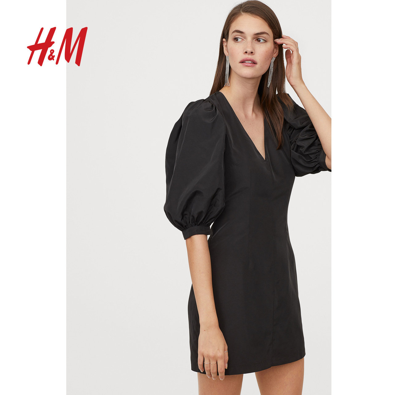 hm女装晚礼服秋冬时尚气质修身泡泡袖年会连衣裙小黑裙0810765