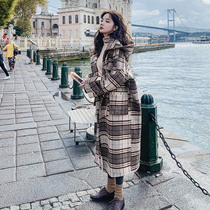 Leigh Playful Horns Buttoned With Cap Plaid Big Coat Woman Mid-Autumn Winter Thickened Sen Student Korean Version Fur Coats