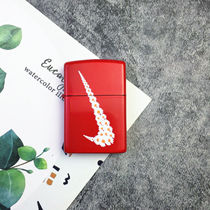 New Tide Cards Kerosene Lighter Small Daisy Package Old Frosted Black Metal Windproof Grinding Wheel Personality Boy Presents