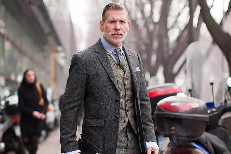 拒绝油腻,四位大叔教你做型男