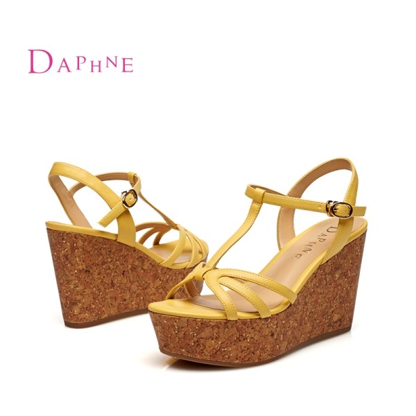 Daphne/达芙妮2015夏季新款凉鞋 超高坡跟T型丁字扣绊带露趾凉鞋