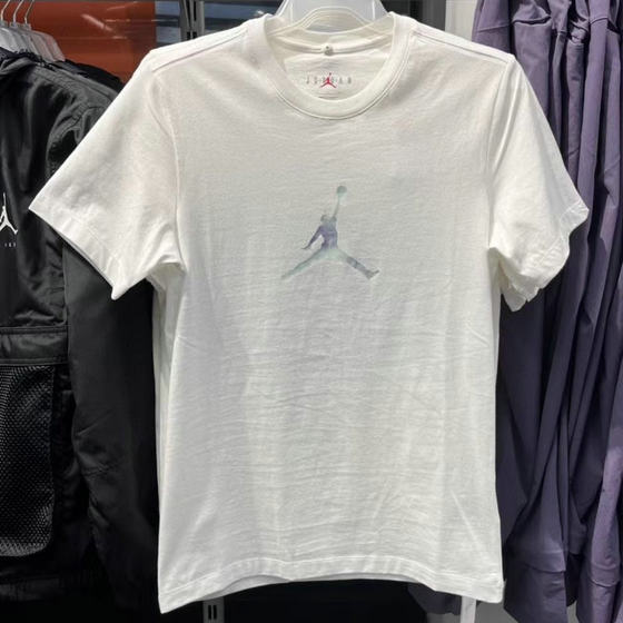 Air Jordan men and women AJ large LOGO pure cotton round neck short-sleeved T-shirt DV1446 DO8899-100 697
Air Jordan men and women AJ large LOGO pure cotton round neck short-sleeved T-shirt DV1446 DO8899-100 697