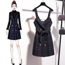 Woolen strap dress womens autumn and winter new age-reducing thin suit Western style plaid camisole skirt two-piece set